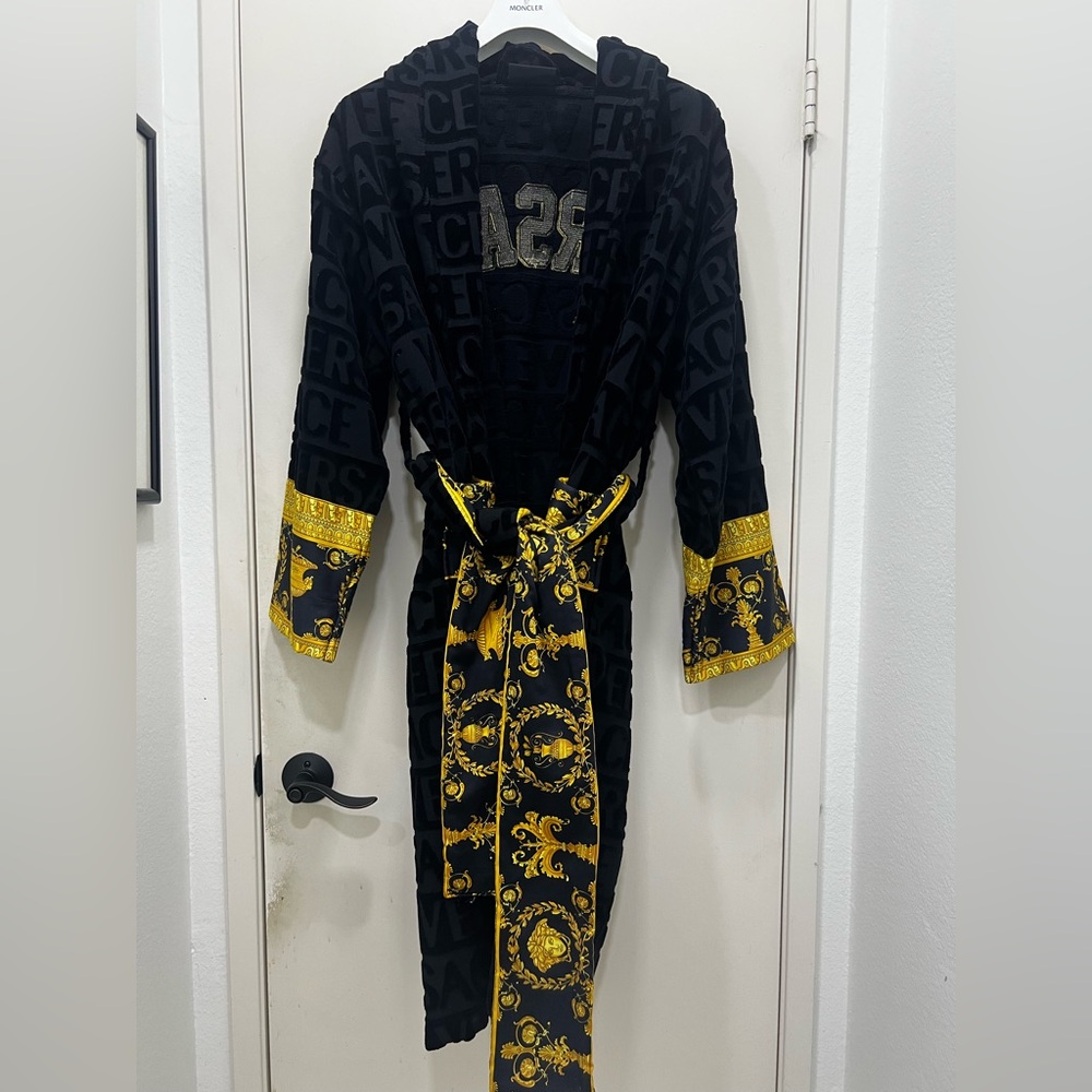 Versace Barocco Print I 🖤 Baroque Robe